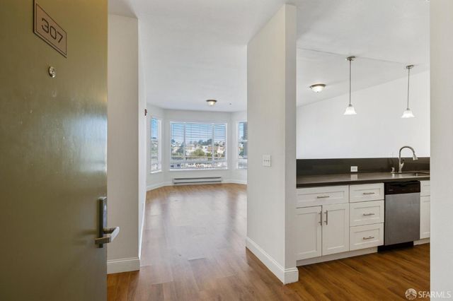 $695,000 | 5810 Mission Street, Unit 307 | Outer Mission