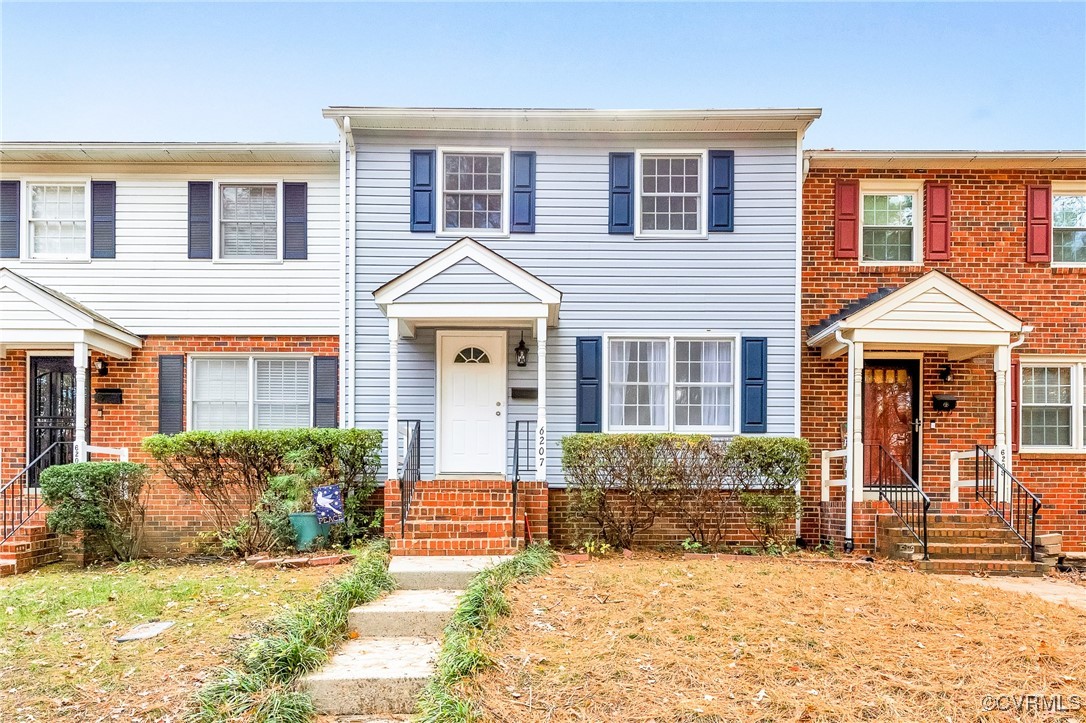 View of townhome in center.