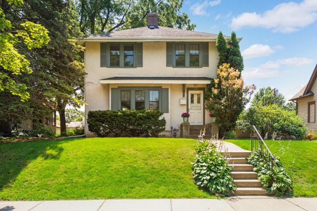 $725,000 | 1890 Fairmount Avenue | Macalester-Groveland