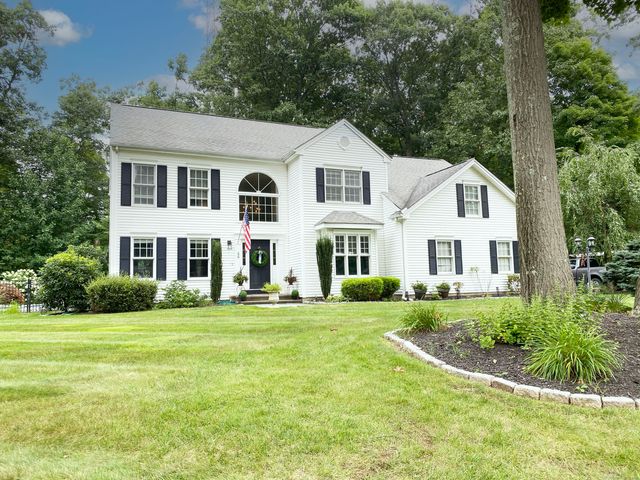 $809,000 | 60 Autumn Court | Cheshire