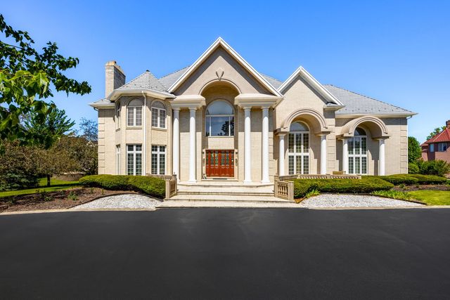 $2,350,000 | 8 Cutters Run | South Barrington