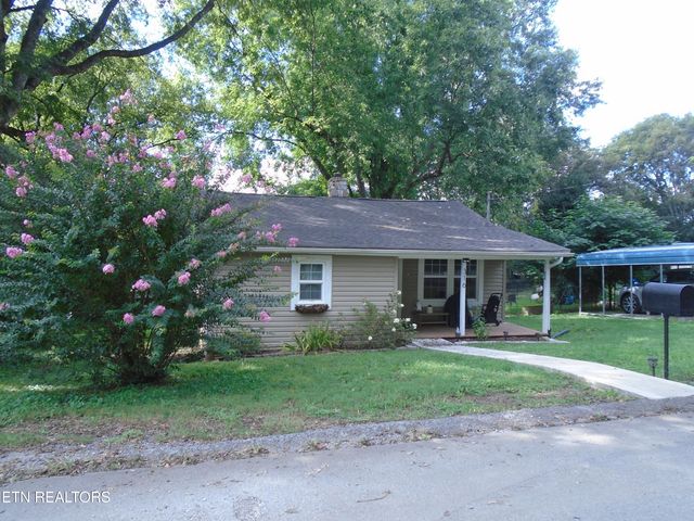 $240,000 | 316 Rockford Cedar Street