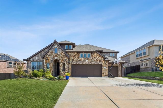 $560,000 | 6104 Hagan Hill Parkway | Mesquite