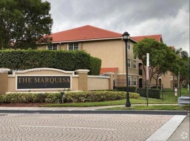 $2,000 | 101 Southwest 117th Avenue, Unit 7305 | Pembroke Lakes South