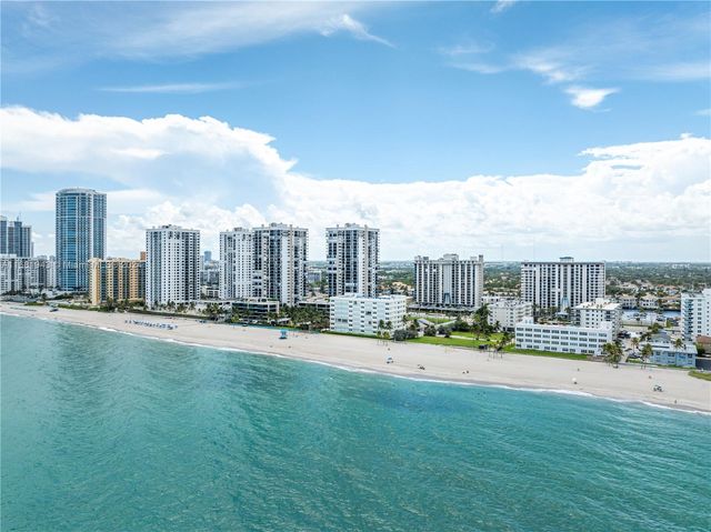 $2,600 | 2201 South Ocean Drive, Unit 2502 | South Central Beach