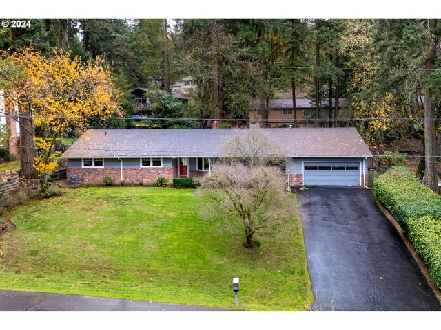 $825,000 | 2820 Dellwood Drive | Palisades Heights Estates