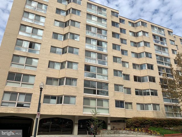 $1,850 | 922 24th Street Northwest, Unit 319 | Foggy Bottom