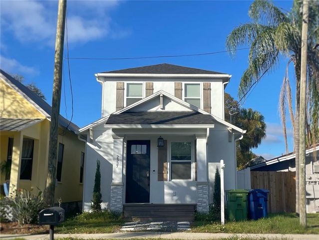 $469,000 | 2337 West Walnut Street | Old West Tampa