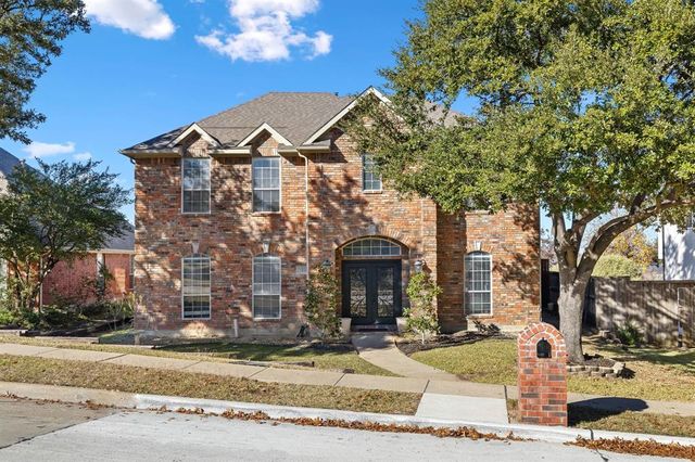 $629,786 | 1905 Golden Trail | Northeast Carrollton