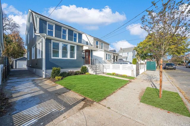 $855,000 | 116-16 203rd Street | St. Albans