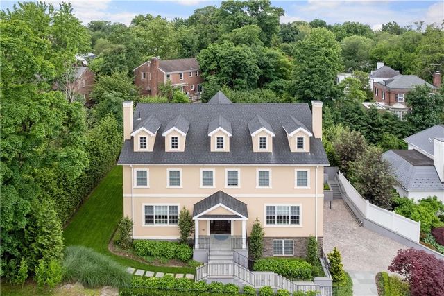 $4,800,000 | 622 West 256th Street | North Riverdale