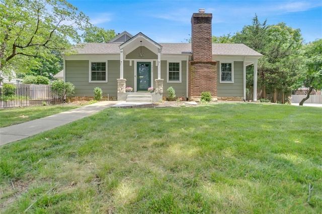 $480,000 | 5429 Windsor Lane | Shawnee Mission