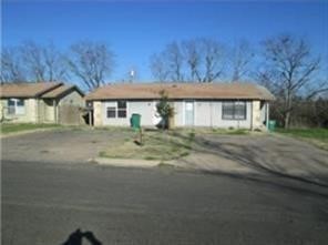 a view of a house with a outdoor space