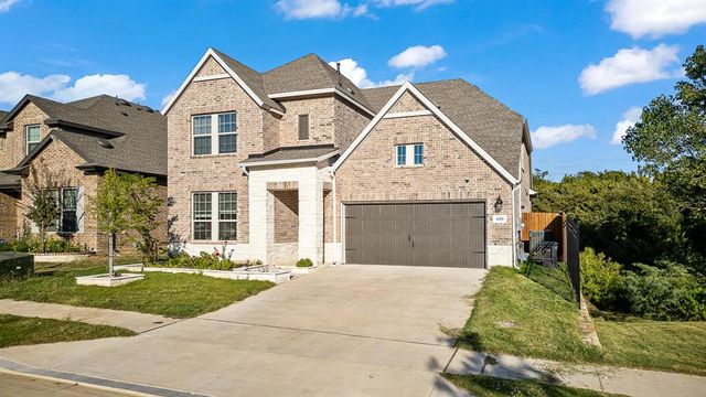 $619,900 | 1529 Woodford Drive | Far East Fort Worth