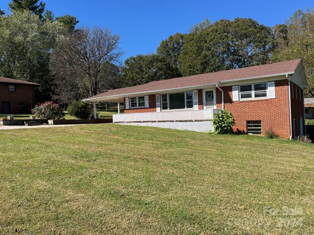 $350,000 | 2390 Sugar Hill Road | Marion