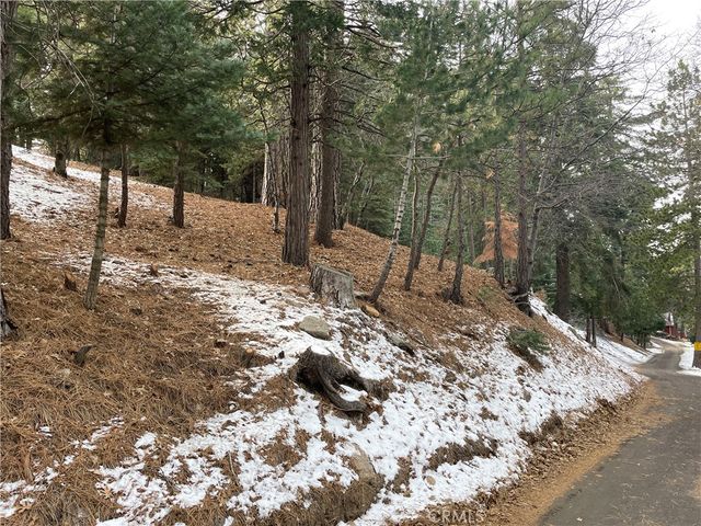 $12,500 | 17 Lots 17-19 Mid Lane | Crestline