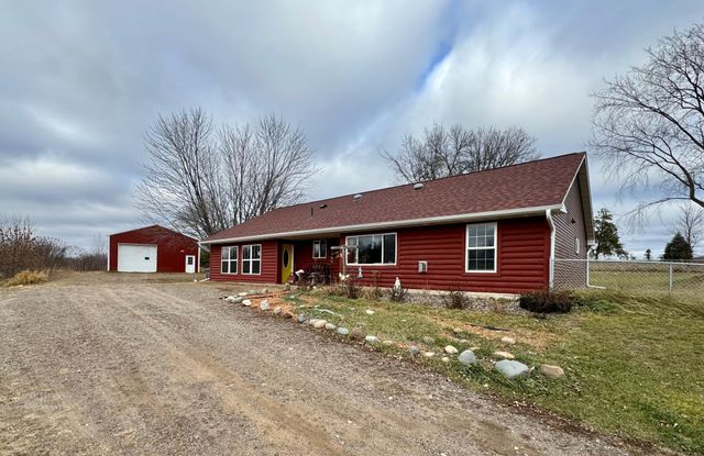 $449,900 | 23751 50th Avenue | Hayland Township - Mille Lacs County