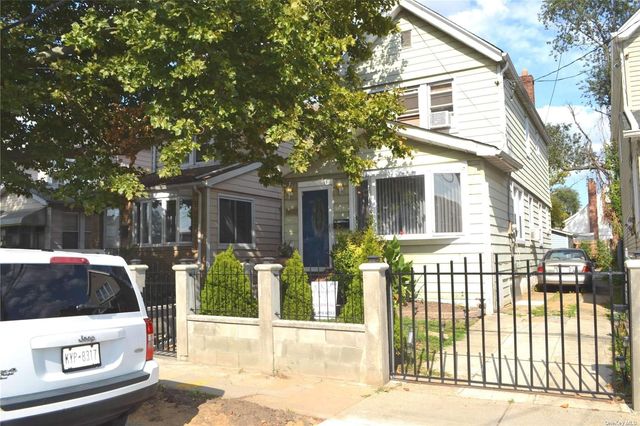 $690,000 | 116-37 193rd Street | St. Albans