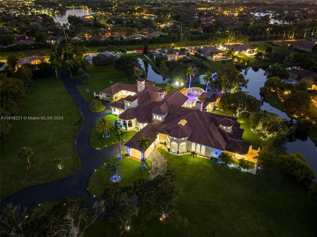 $7,295,000 | 16260 Saddle Club Road | Bonaventure