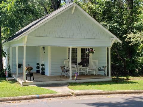 a front view of house with yard