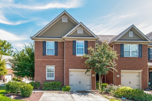 $2,250 | 1051 Ashmore Drive | Oakhill Townhomes