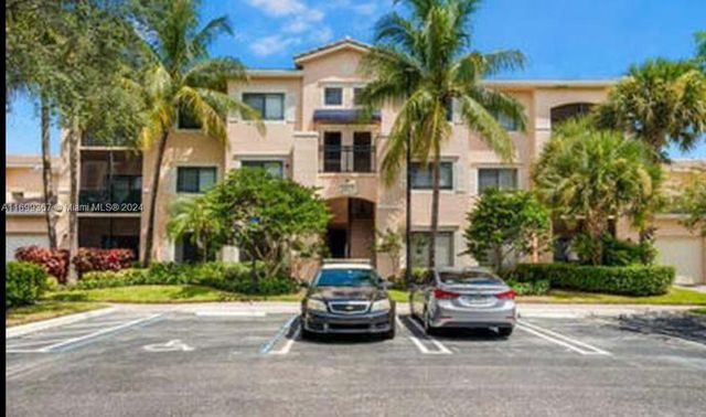 $2,300 | 2917 Tuscany Court, Unit 304 | Palm Beach Gardens