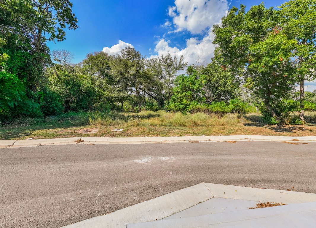 FRONT 516 E 25TH Avenue - LOT 1