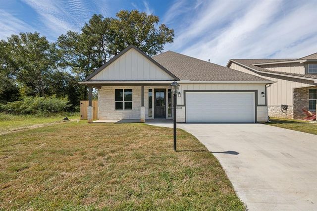 $399,900 | 120 Sunshine Lane | Livingston