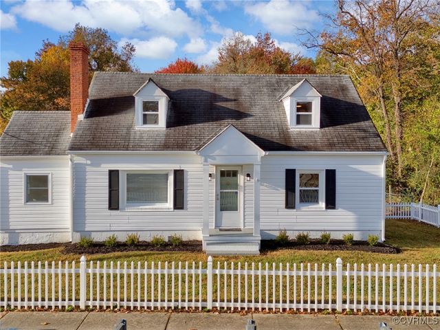 $389,900 | 10263 Robious Road | Bon Air