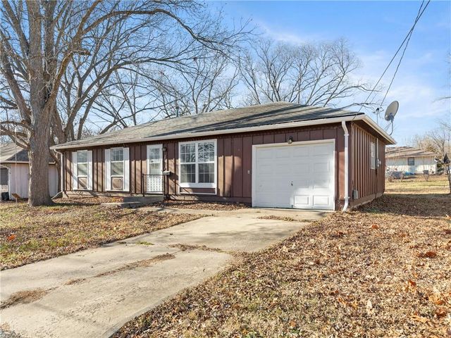 $139,900 | 204 South Austin Street | Butler