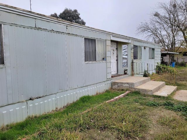 $270,000 | 2159 West Kennedy Street | Madera