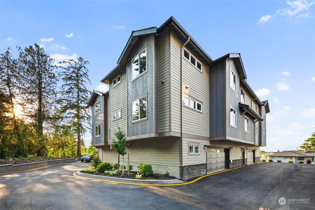 $1,449,000 | 550 Paradise Lane, Unit B201 | Edmonds