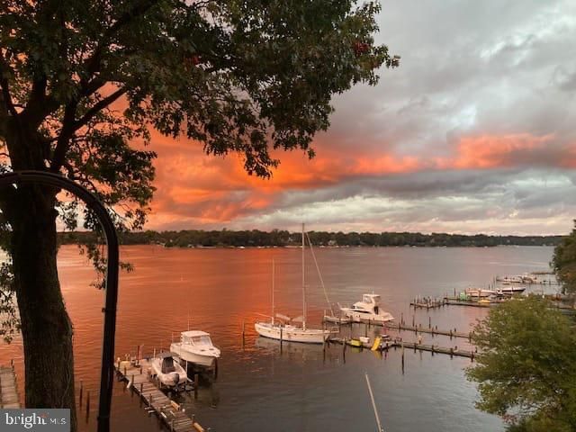 $3,000 | 332 South Riverside Drive | Herald Harbor on the Severn