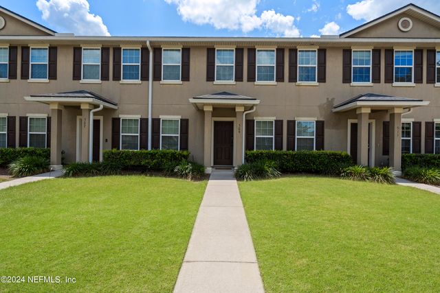 $1,625 | 509 Sherwood Oaks Drive | Plantation Village