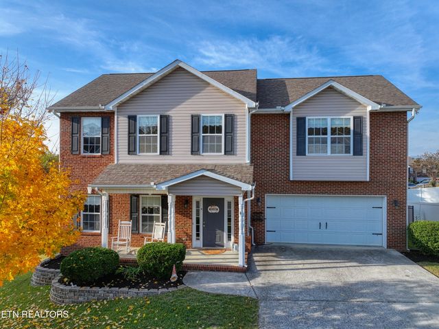 $410,000 | 1315 Jackson Ridge Lane | Carter Ridge