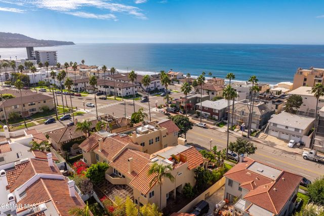 $1,629,900 | 730 South Catalina Avenue, Unit A | West Redondo Beach