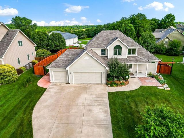 $469,900 | 309 Signal Ridge Drive | Baldwin City