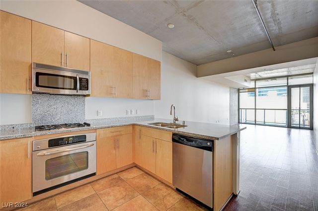 $310,000 | 353 East Bonneville Avenue, Unit 503 | Financial District