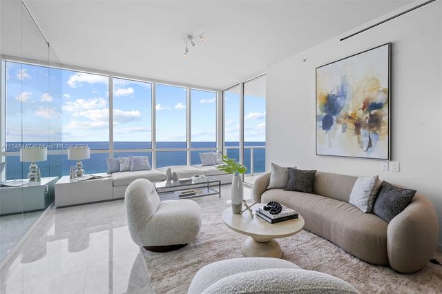 $6,500,000 | 100 South Pointe Drive, Unit 2107 | South of Fifth