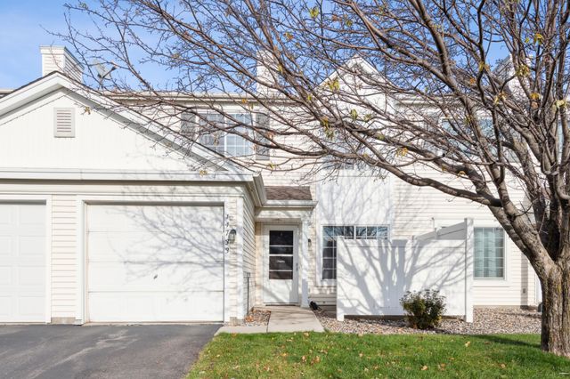 $225,000 | 14733 Excelsior Lane | Apple Valley