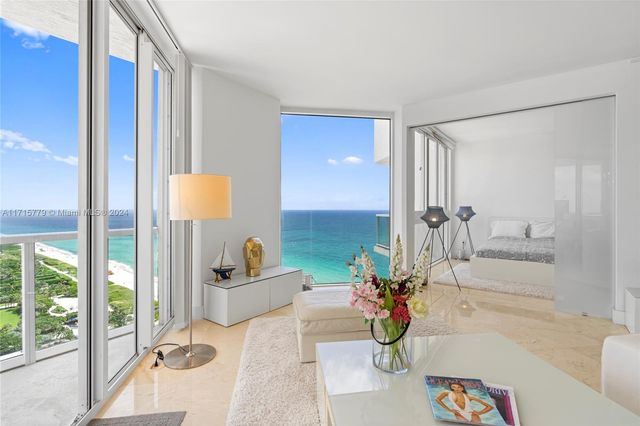 $1,700,000 | 7330 Ocean Terrace, Unit PHD | North Beach