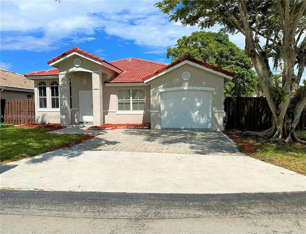 $639,000 | 16215 Southwest 83rd Lane | West Kendall