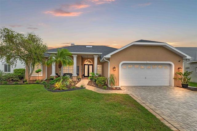 $499,900 | 8550 Coral Creek Loop | The Estates of Beacon Woods Golf and Country Club