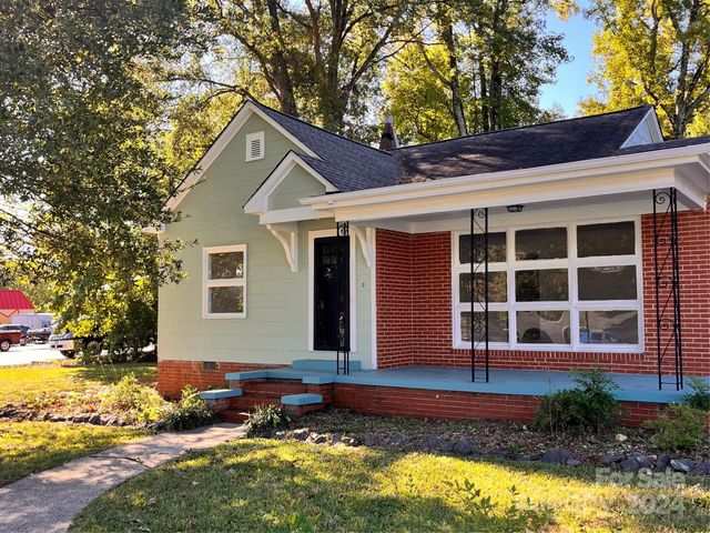 $267,500 | 704 McAdenville Road | Lowell