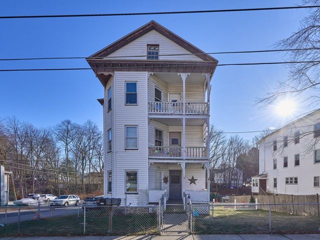 $525,000 | 77 Coombs Street | Southbridge