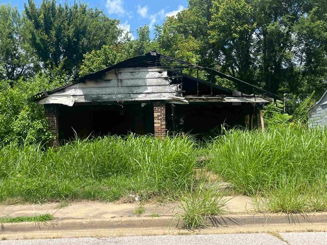 $15,000 | 1390 Kimball Avenue | Hamilton