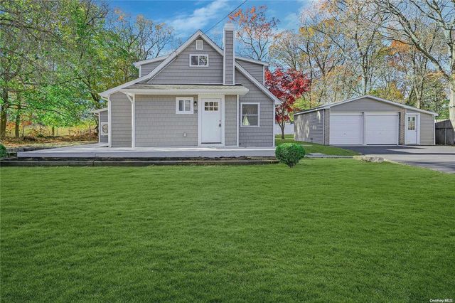 $599,999 | 32 Lincoln Avenue | Port Jefferson Station