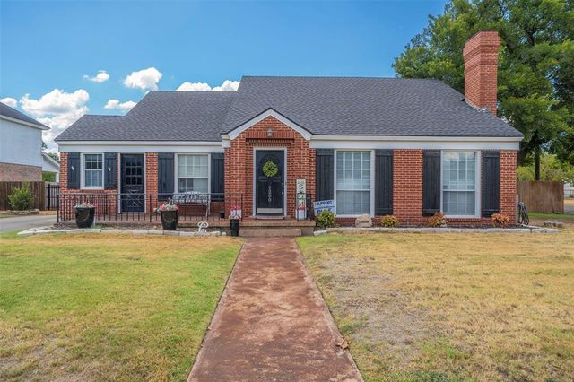 $524,000 | 1200 South College Avenue | South Decatur