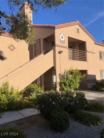 $1,400 | 3450 Erva Street, Unit 209 | Lakeview