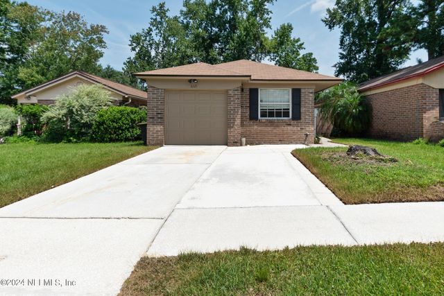 $229,500 | 6121 Key Hollow Court | Hillcrest